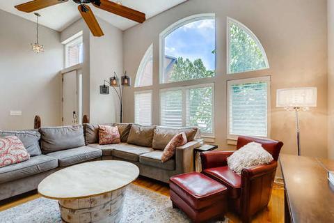 1124 E Prairie Ave, Des Plaines, IL 60016 photo 5
