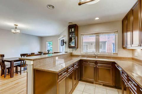1124 E Prairie Ave, Des Plaines, IL 60016 photo 11