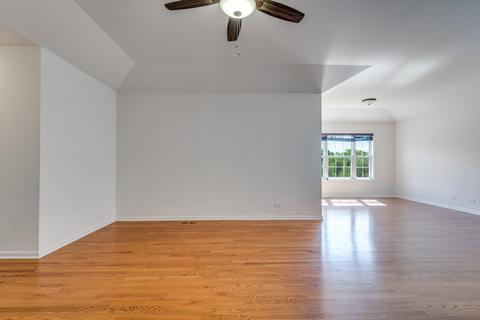 692 Norfolk Ave, Bartlett, IL 60103 photo 21