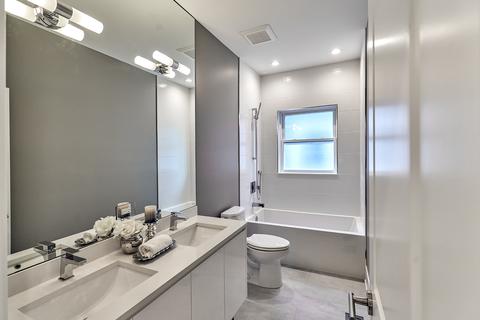 507 E 43rd St, Chicago, IL 60653 photo 32