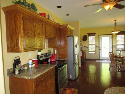 17535 Burr Oak Rd, Capron, IL 61012 photo 17