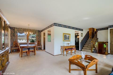 2251 Pine St, Des Plaines, IL 60018 photo 3