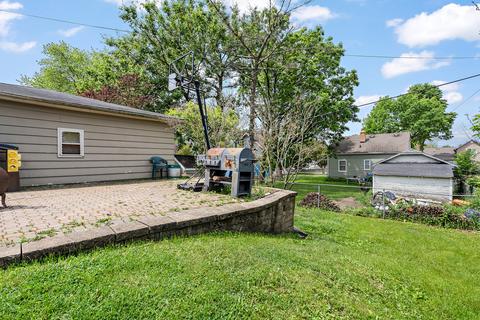 240 N Trask St, Aurora, IL 60505 photo 25