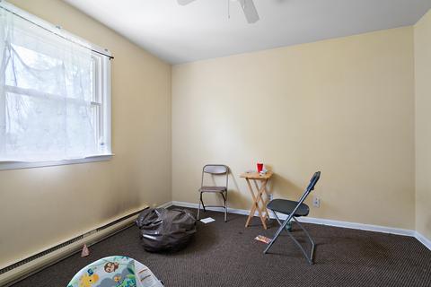 240 N Trask St, Aurora, IL 60505 photo 17