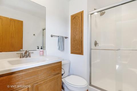 1009 Heritage Ct, Hebron, IL 60034 photo 10