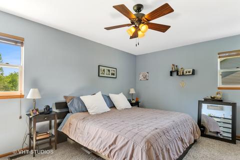 1009 Heritage Ct, Hebron, IL 60034 photo 9