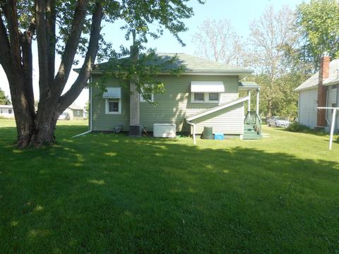 305 N Steele St, Cherry, IL 61317 photo 6