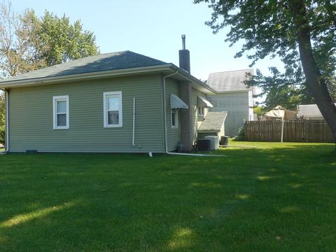 305 N Steele St, Cherry, IL 61317 photo 3