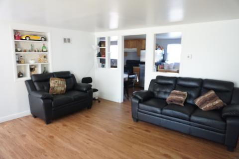 1208 Binder St, Aurora, IL 60505 photo 2