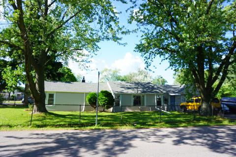 1208 Binder St, Aurora, IL 60505 photo 1