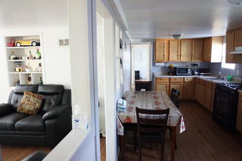 1208 Binder St, Aurora, IL 60505 photo 32