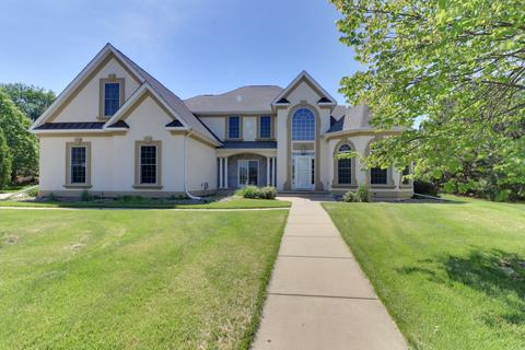 2001 Foxtail Rd, Bloomington, IL 61704 photo 2