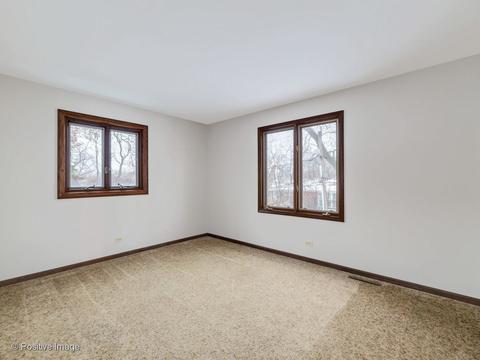 781 Polo Dr, Wheaton, IL 60187 photo 17