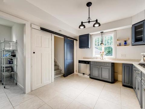 168 Hill Ave, Elgin, IL 60120 photo 9