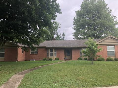 1014 Harrington Dr, Champaign, IL 61821 photo 1