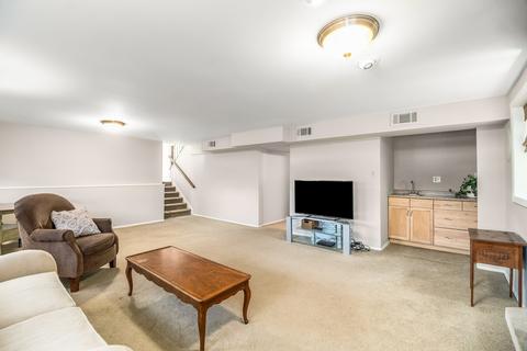1621 Prospect Ct, Wheaton, IL 60187 photo 14