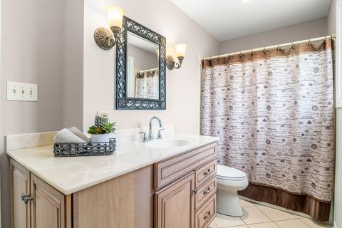 1621 Prospect Ct, Wheaton, IL 60187 photo 12