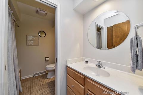 1569 Gamon Rd, Wheaton, IL 60189 photo 13