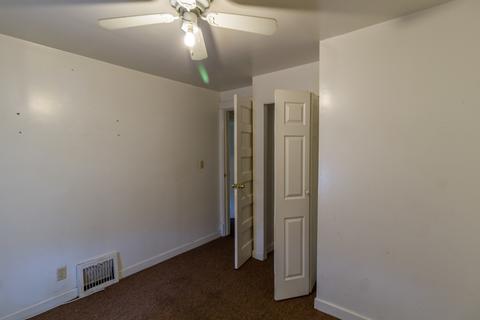 600 E 92nd Pl, Chicago, IL 60619 photo 12