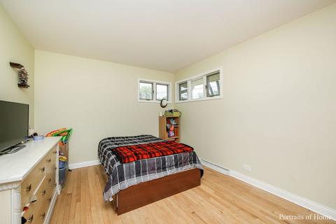 429 E Drake Ave, Addison, IL 60101 photo 8