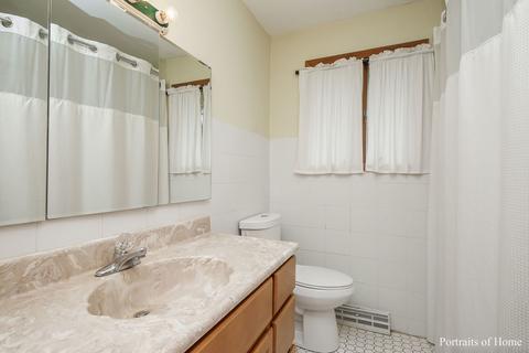 429 E Drake Ave, Addison, IL 60101 photo 9