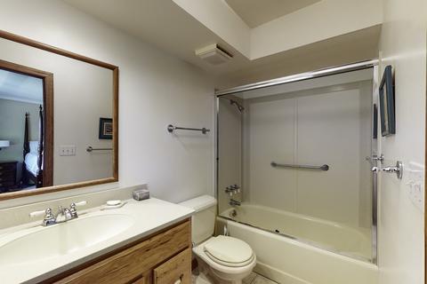 7508 Johnson Rd, Hebron, IL 60034 photo 21