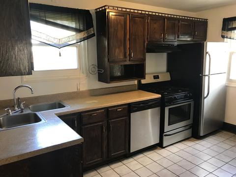 17540 Roy St, Lansing, IL 60438 photo 4
