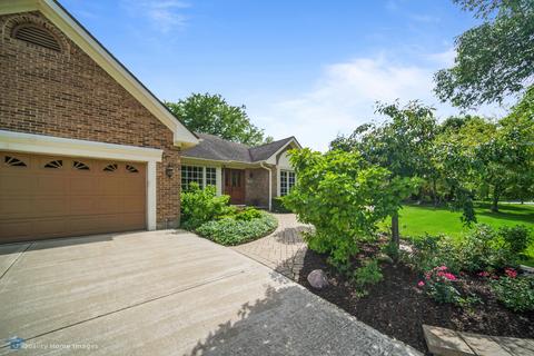 1050 Surrey Ln, Itasca, IL 60143 photo 3