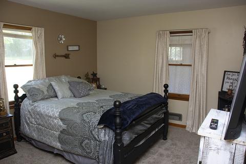 209 W North St, Morrison, IL 61270 photo 20
