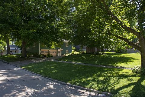 209 W North St, Morrison, IL 61270 photo 3