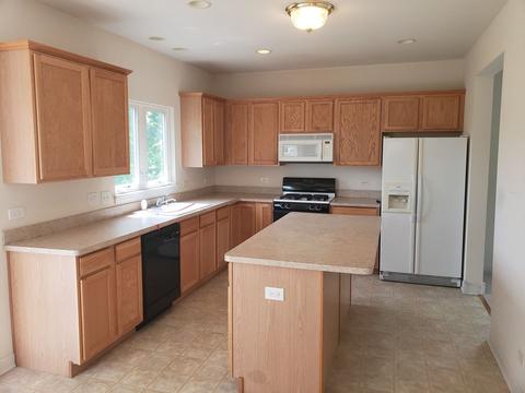 265 Hearthstone Dr, Bartlett, IL 60103 photo 8