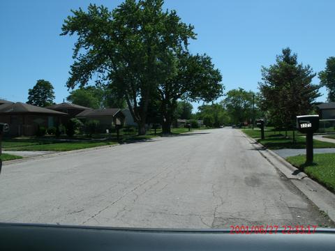 2323 W 157th Pl, Markham, IL 60428 photo 8
