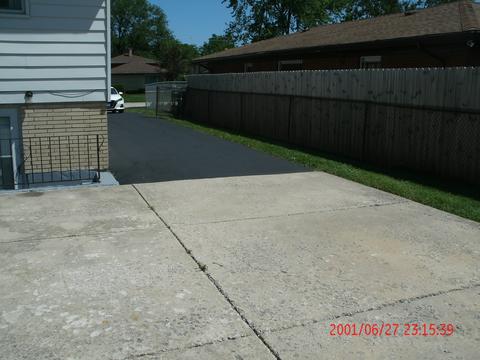2323 W 157th Pl, Markham, IL 60428 photo 5