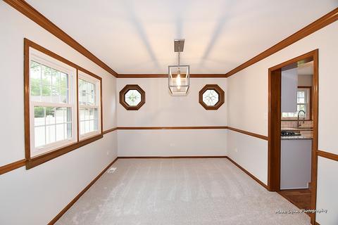 515 Camdon Cir, Bartlett, IL 60103 photo 5