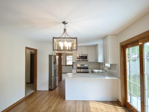 515 Camdon Cir, Bartlett, IL 60103 photo 14