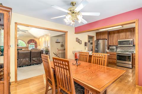 12847 Shelly Ln, Plainfield, IL 60585 photo 9