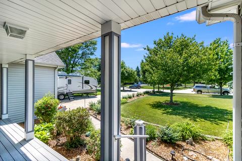 12847 Shelly Ln, Plainfield, IL 60585 photo 3