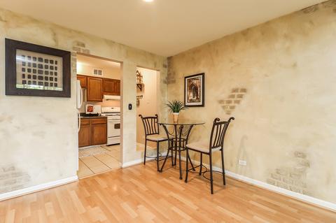 5300 Carriageway Dr #109, Rolling Meadows, IL 60008 photo 9