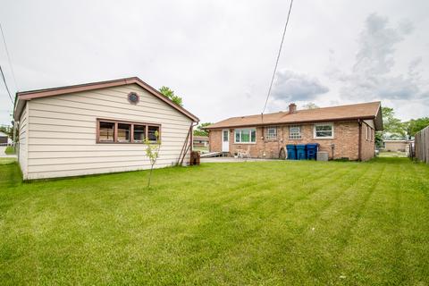 9237 Willow Ln, Bridgeview, IL 60455 photo 17