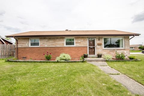 9237 Willow Ln, Bridgeview, IL 60455 photo 1