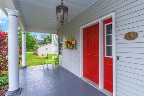 113 E 6th St, Gridley, IL 61744 photo 2