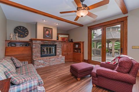 113 E 6th St, Gridley, IL 61744 photo 12