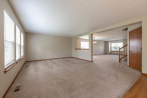 16305 Spring Creek Ln, Plainfield, IL 60586 photo 9