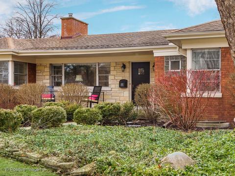 650 Windsor Rd, Glenview, IL 60025 photo 2