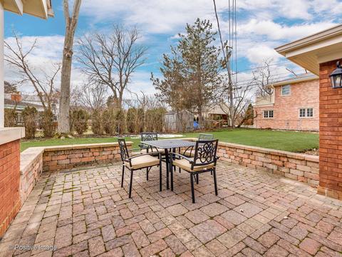 650 Windsor Rd, Glenview, IL 60025 photo 23
