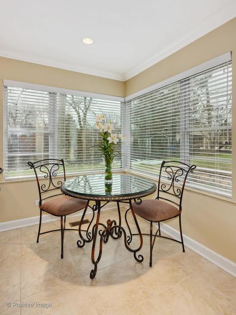 650 Windsor Rd, Glenview, IL 60025 photo 10