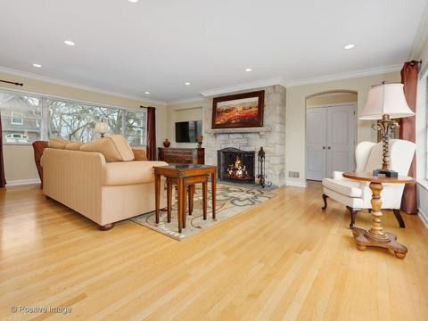 650 Windsor Rd, Glenview, IL 60025 photo 4