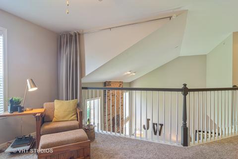 5587 Mcdonough Rd, Hoffman Estates, IL 60192 photo 16