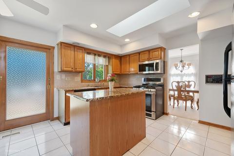 31 E Wend St, Lemont, IL 60439 photo 9