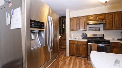 61 Timber Ln, Lindenhurst, IL 60046 photo 9